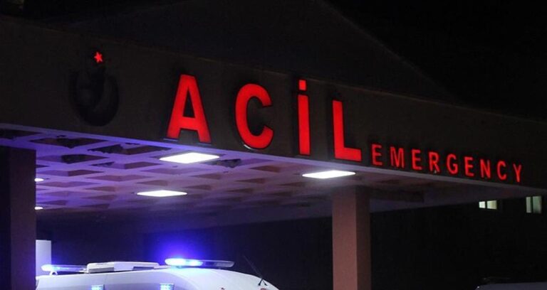 karamanda uzerine tarim aleti devrilen 10 yasindaki cocuk oldu 8ICQHz4S