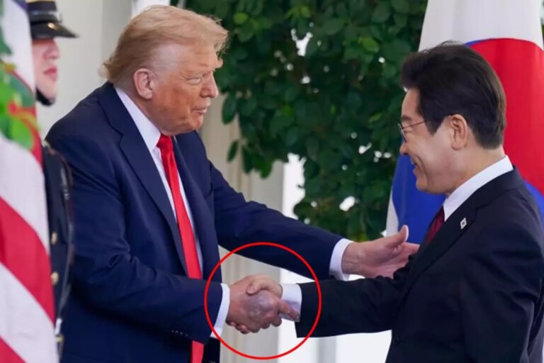 trumpin elindeki morluk dikkat cekti beyaz saray sik sik el sikismaktan dedi SIQ7BZjf