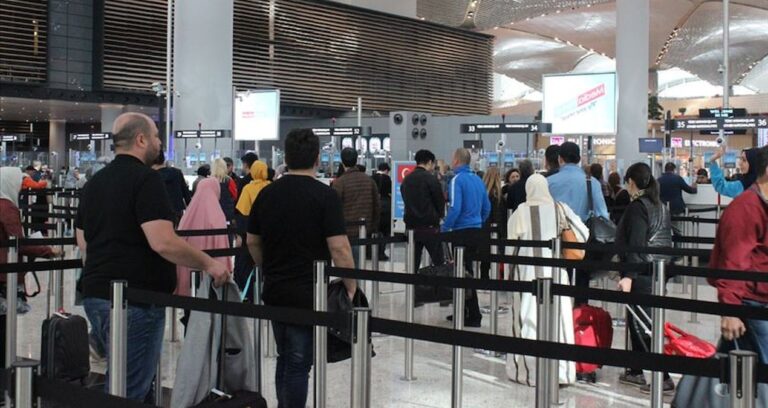 ucak yolcularina 11 eylulden beri suren yasak kalkiyor GwI1YWfm