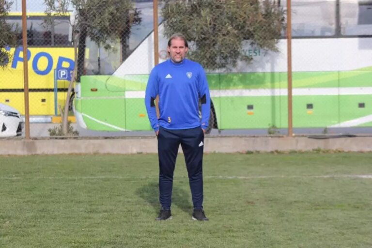 bucaspor 1928de yeni teknik direktor dogantez 3YdgL6wC