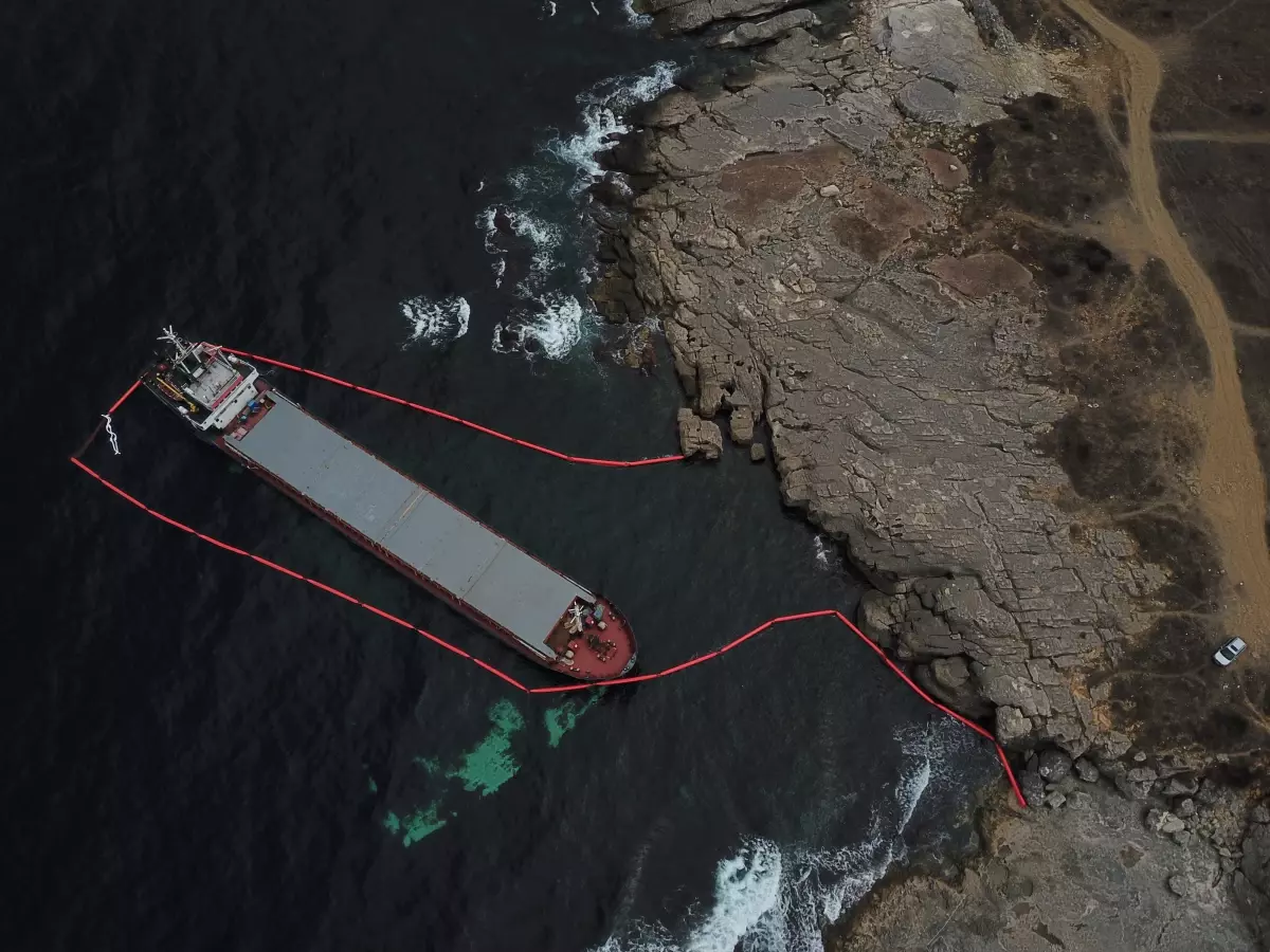 kandirada karaya oturan gemi kurtarilmayi bekliyor dfNfvSbn