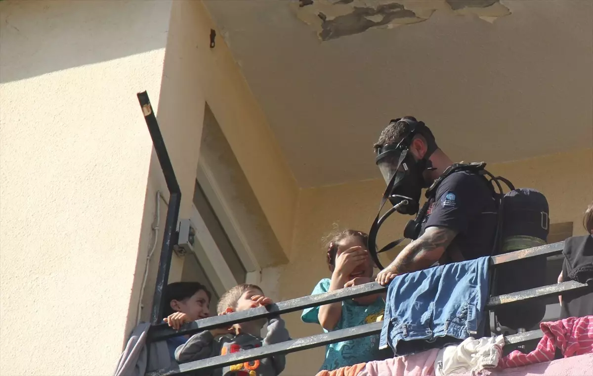 antalyada yanginda 5 cocuk kurtarildi ftjECcuw.jpg