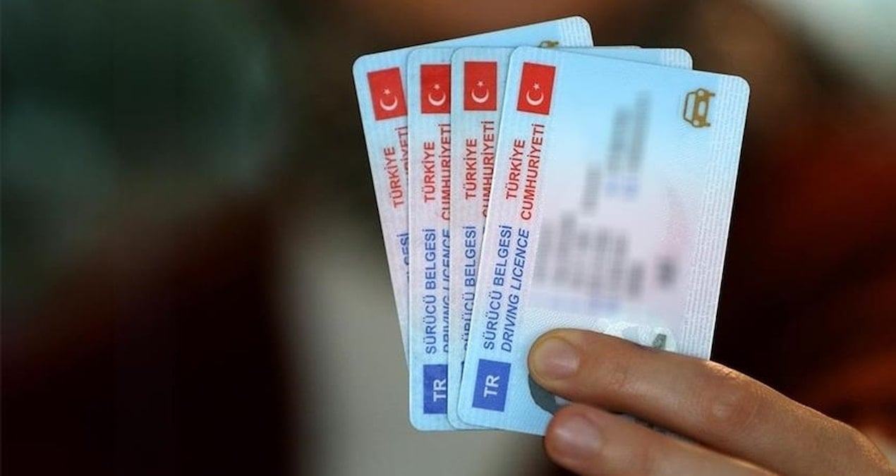 bakanlik acikladi bu hiz sinirini gecen suruculerin ehliyeti 90 gunlugune iptal edilecek 9KeJwOqw