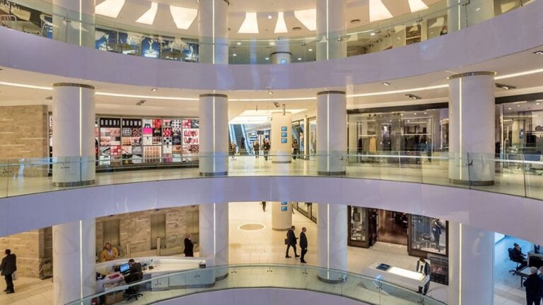 tmsfnin el koydugu holding satin almisti turkiyenin dev avmsine ortak oldular Zcr6nNse