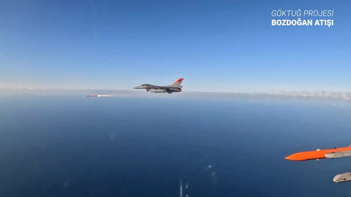 yerli hava hava fuzeleri testi basariyla tamamlandi Gyl8i7n3.jpg