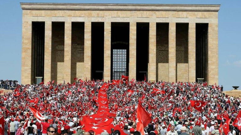 yuksek yargi organi baskanlarindan 29 ekim cumhuriyet bayrami mesajlari SyyRIOxw.jpg