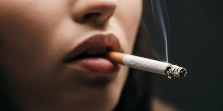 sigara-icmenin-cezasi-24-bin-lira-xhdmWXQI.jpg