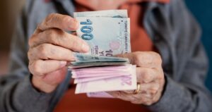 kurban-bayrami-emekli-ikramiyesinin-tum-detaylari-ortaya-cikti-YFwsLuLO